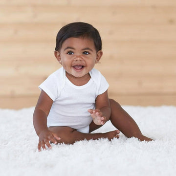 Gerber Unisex Baby 5 Pack Onesies Multi-Packs Bundle Interlock 180 Gsm Shirt, White, 12 Months Us