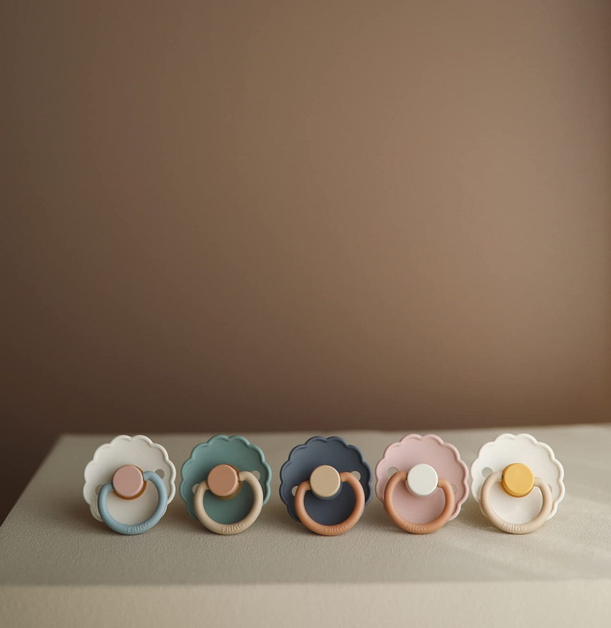 Screen Pacifier Frigg Daisy Natural Rubber Baby Pacifier | Made In Denmark | Bpa-Free ...