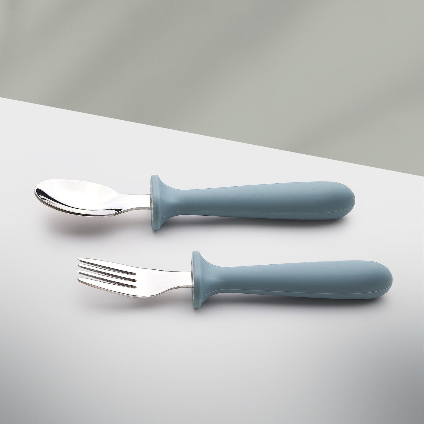 Eascrozn Baby Feeding Set, 2 Pack Silicone Divided Suction Plates For Baby, 2 Pack Spoons And Forks Set, Bpa Free, Baby Led Wean