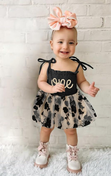 Titkkop Baby Girl 1St Birthday Clothes One Year Old Tulle Romper Sleeveless Bodysuit Cake Smash Outfits(Apricot & Black,9-12M)