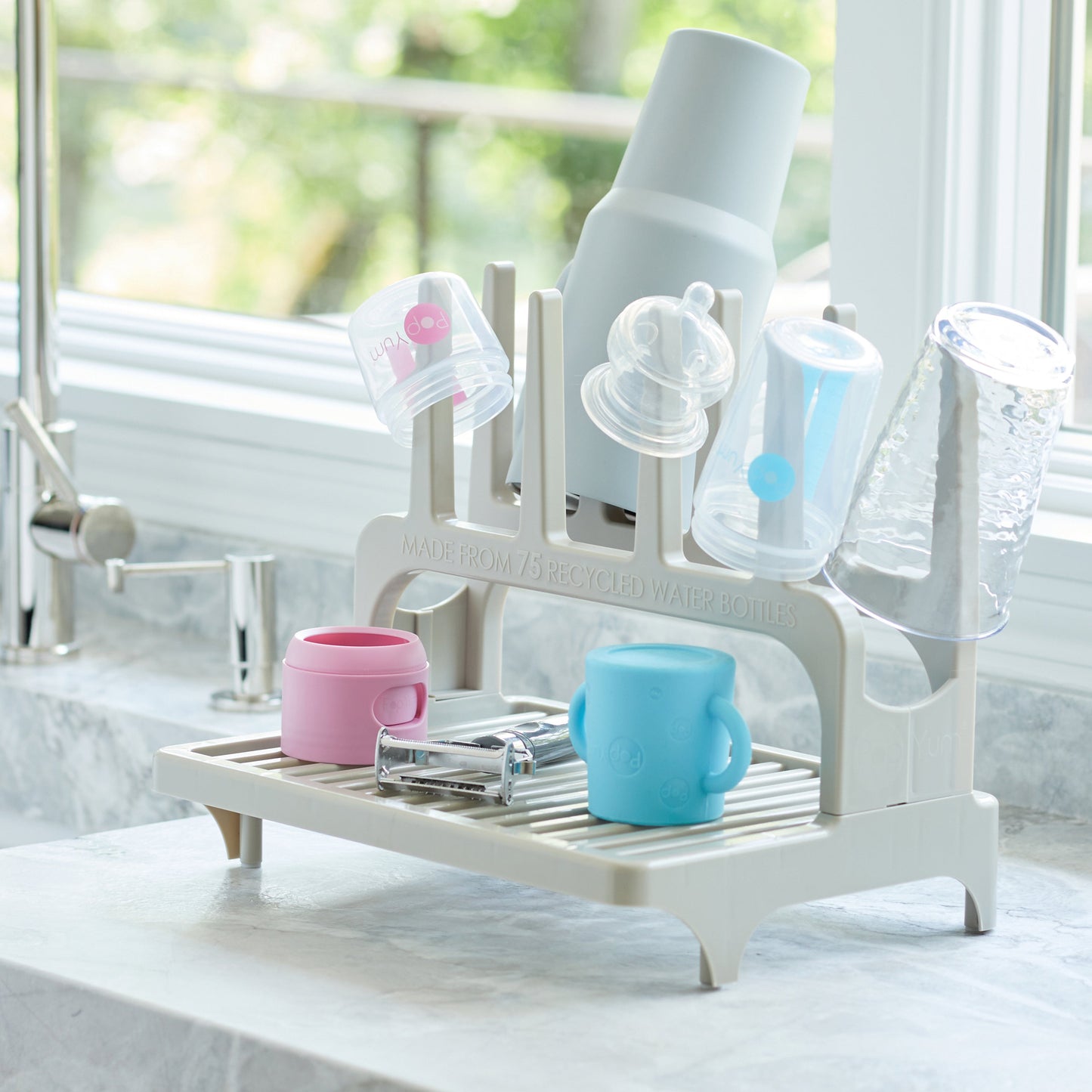 PopYum 9 oz Pink Formula Making Baby Bottle 3-Pack with Gray Drying Rack Bundle