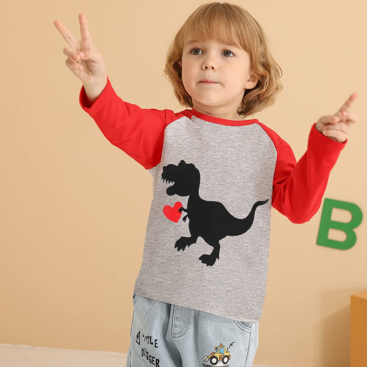 Toddler Boys Girls Valentines Day Gifts Dinosaur Love Heart Shirt For Kids Red Raglan Tees 2 Years