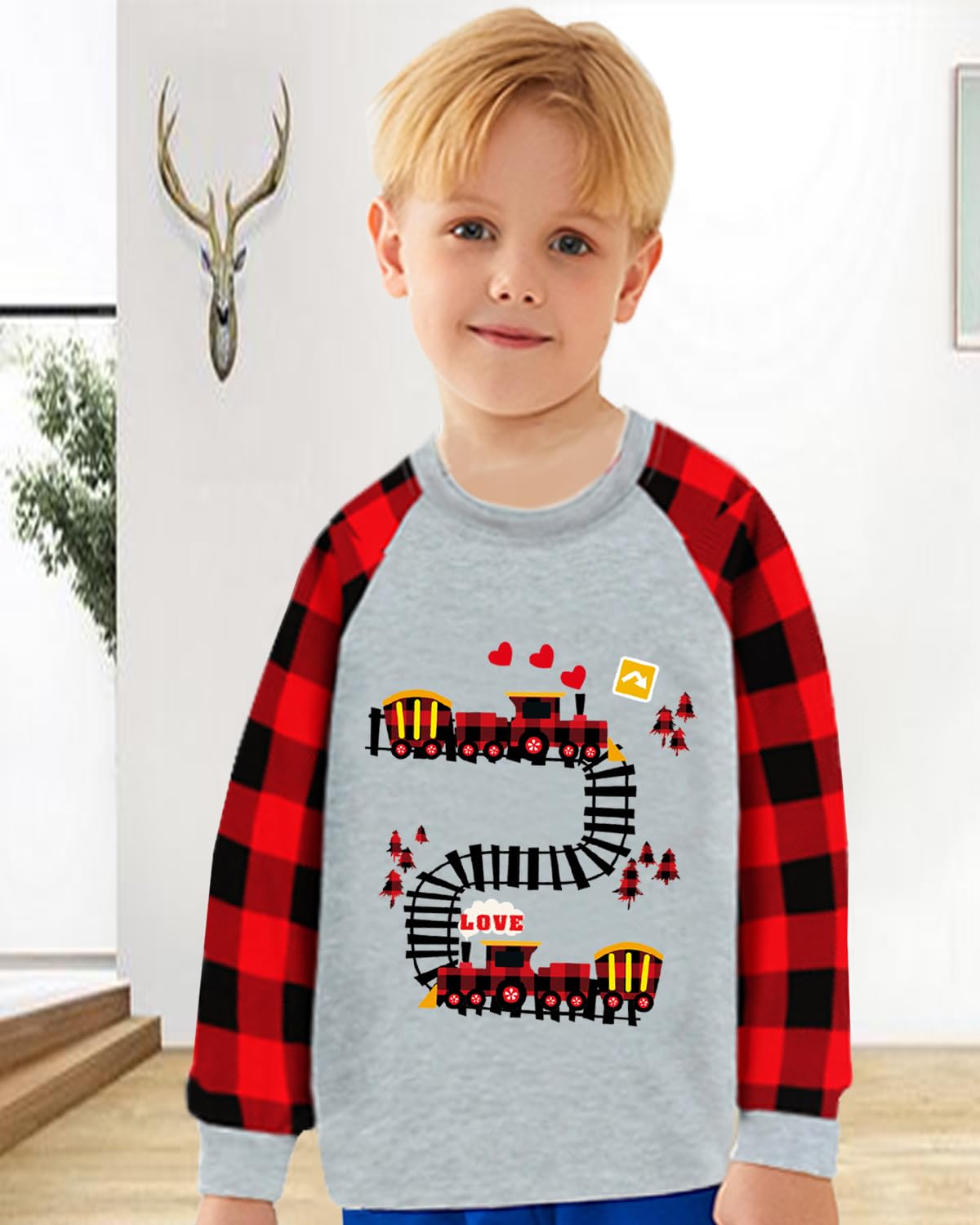 Valentine'S Day Shirt For Toddler Boy Girl Heart Love Train Buffalo Red Plaid Tshirt Kids Clothes Raglan Sleeve Tee Tops 4T