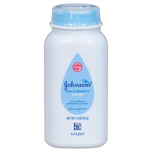 Johnson'S Baby Naturally Derived Cornstarch Baby Powder With Aloe And Vitamin E For Delicate Skin, Hypoallergenic And Free Of Pa