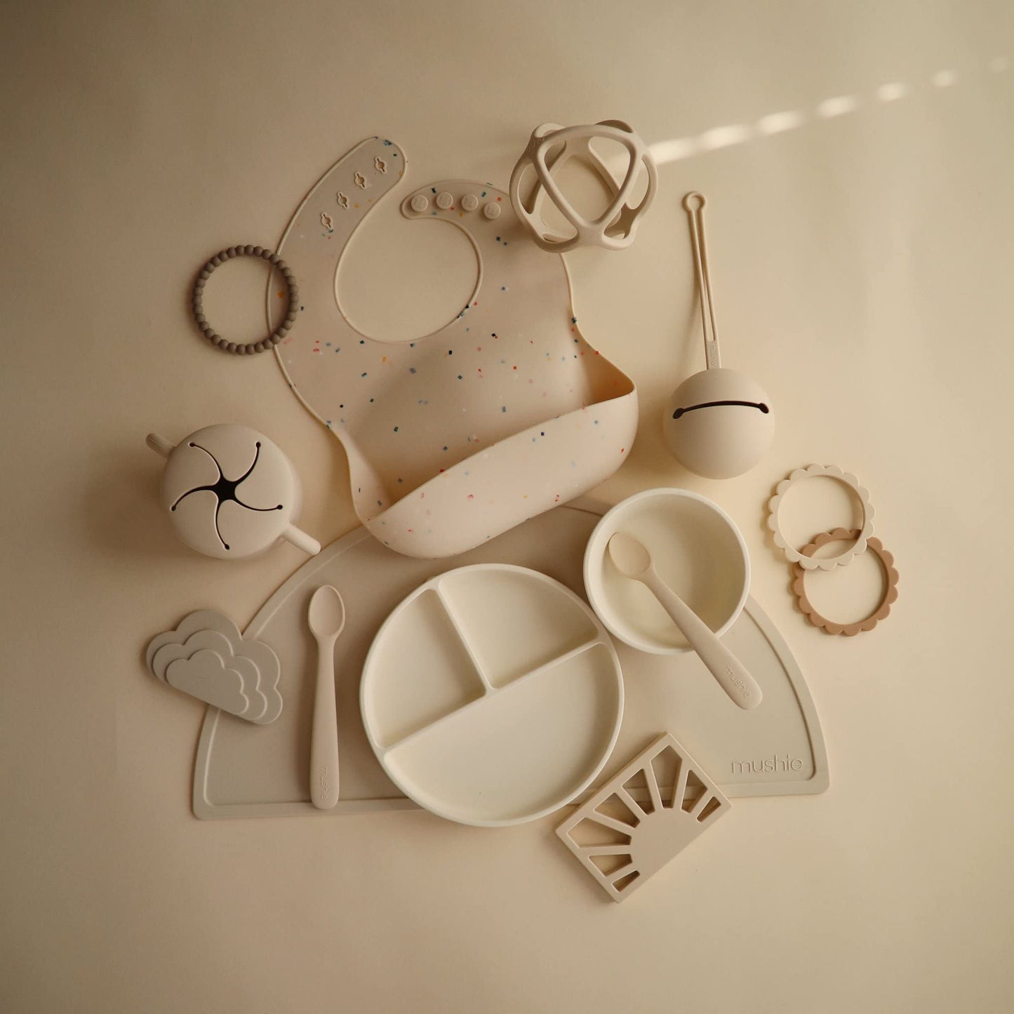 Mushie Silicone Suction Bowl | Bpa-Free Non-Slip Design (Ivory)