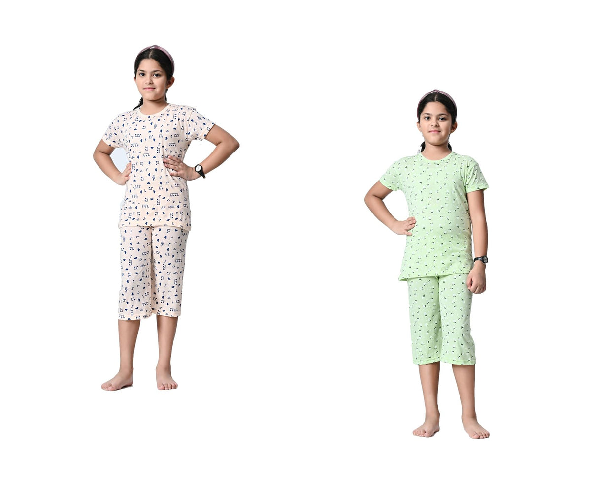 indi weaves Girls Cotton Printed Night Suit Soft Breathable Fabric Comfortable Sleepwear Set Half Sleeve Top and Capri Pants Lig