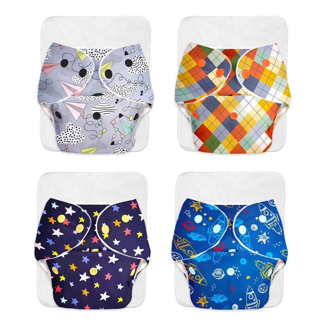 Superbottoms Basic Pack Of 4 Freesize Adjustable, Washable And Reusable Cloth Diaper For Babies 03 Years | One Size Adjustable 