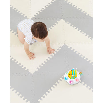 Skip Hop Baby Play Mat, Interlocking Foam Floor Tiles, 70' X 56', Playspot, Grey/Cream