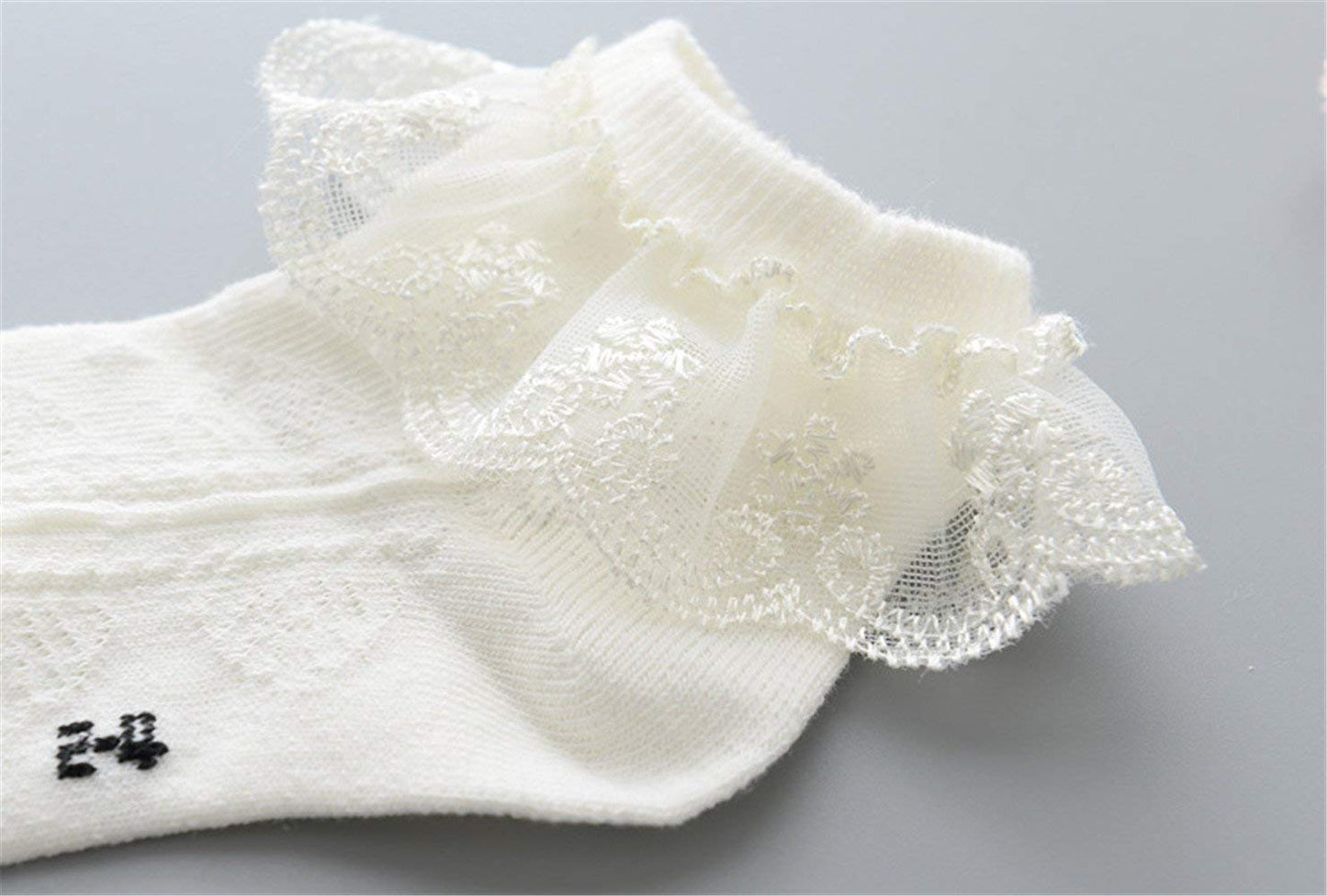 Domii Toddler Girl Dress Socks With Ruffles Little Girl Lace Socks Eyelet Frilly Ankle Socks 3-Pack 3 Pairs M(3-5T)
