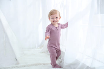O2 Baby Baby Boys Girls Organic Cotton Zip Front Sleeper Pajamas, Footed Sleep  'N Play(6-12 Months, Mauve)