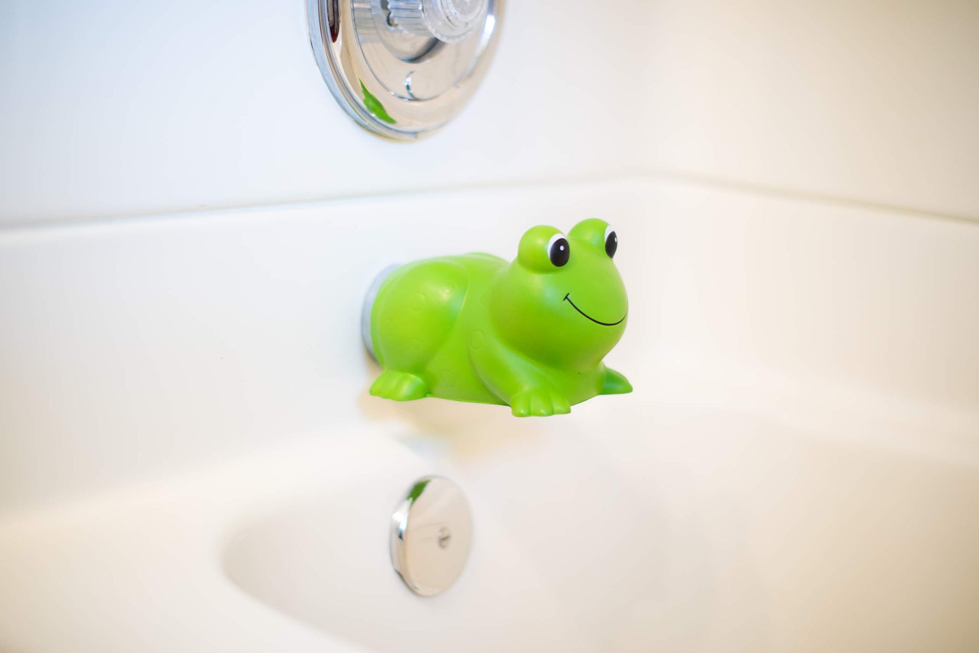 Ultra Soft Faucet Guard | Baby Bath Spout Cover | Foam Tub Faucet Cover | Frog