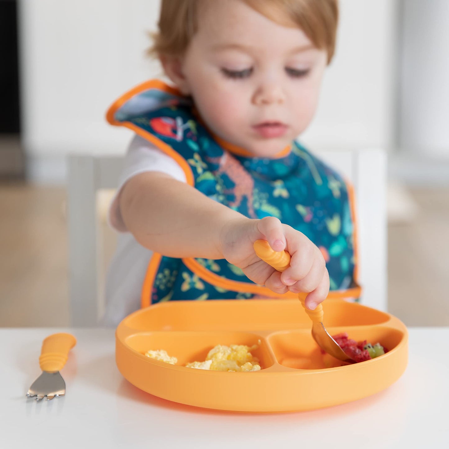 Bumkins Toddler and Baby Suction Plate, Silicone Divided Grip Dish, Babies and Kids, Baby Led Weaning, Children Feeding Supplies