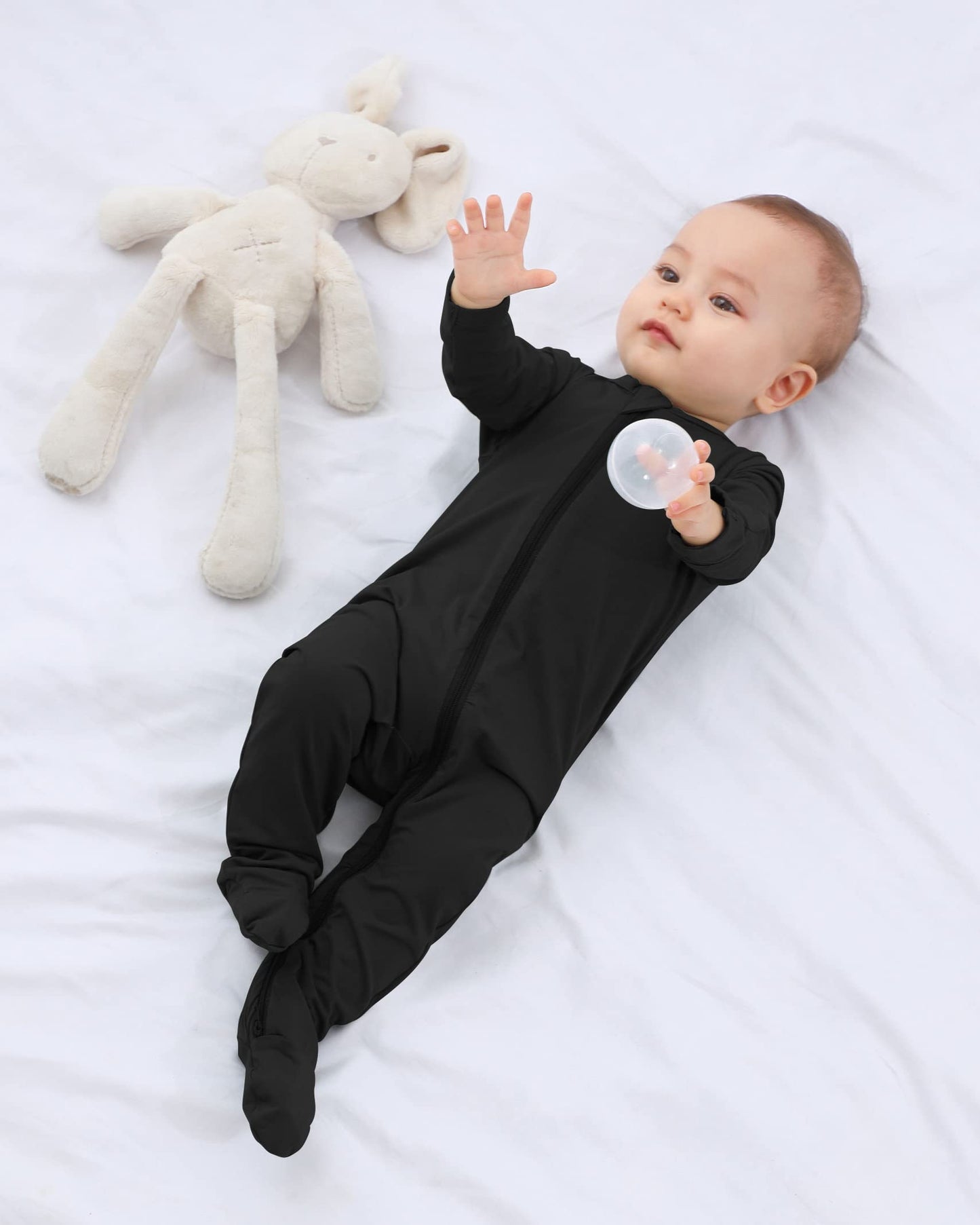 Guisby Baby Footed Pajamas With Mittens And Zippers, Rayon Made From Bamboo Long Sleeve Pjs 3Pack 3-6 Months