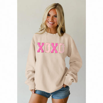 Ag Aguu Mommy And Me Valentines Day Sweatshirts Glitter Patch Xoxo Shirts Family Matching Outfits Long Sleeve Pullover Top(Mom-B