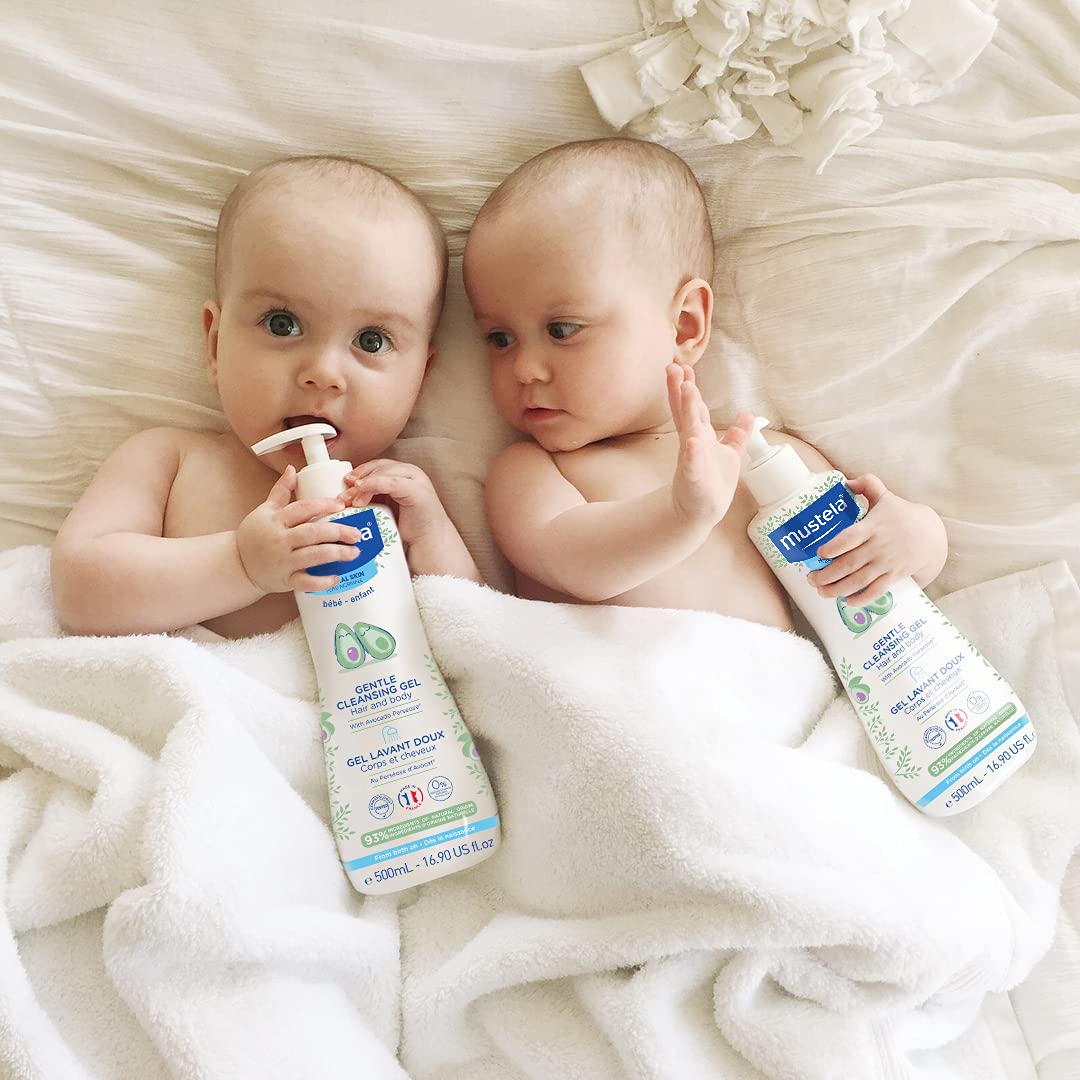 Mustela Baby Bath Time Gift Set - Baby Skin Care Essentials with Natural Avocado - Contains Hydra Bebe Body Lotion 10.14 fl. oz.