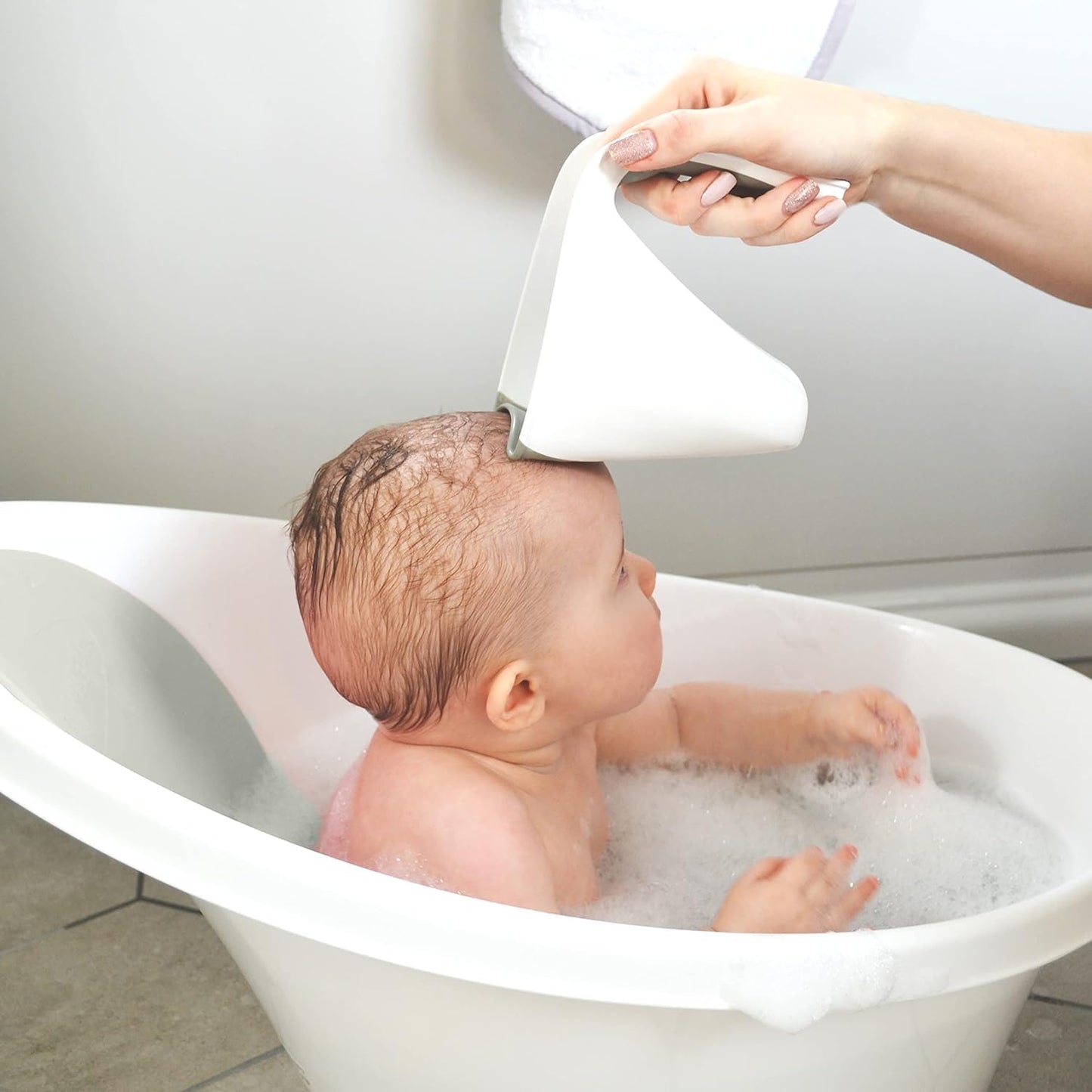 Toddler Bath + Baby Bath + Accessories Bundle | Toddler Bath, Baby Bath, Ellie Bath Toy Scoop, Washy Rinse Jug, Stack N Sail Bat