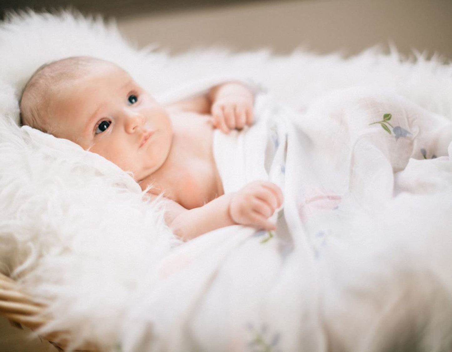 Little Unicorn Deluxe Swaddle | Single | 100% Rayon Muslin from Bamboo | Super Soft | Newborns and Infants | Large 47    x 47