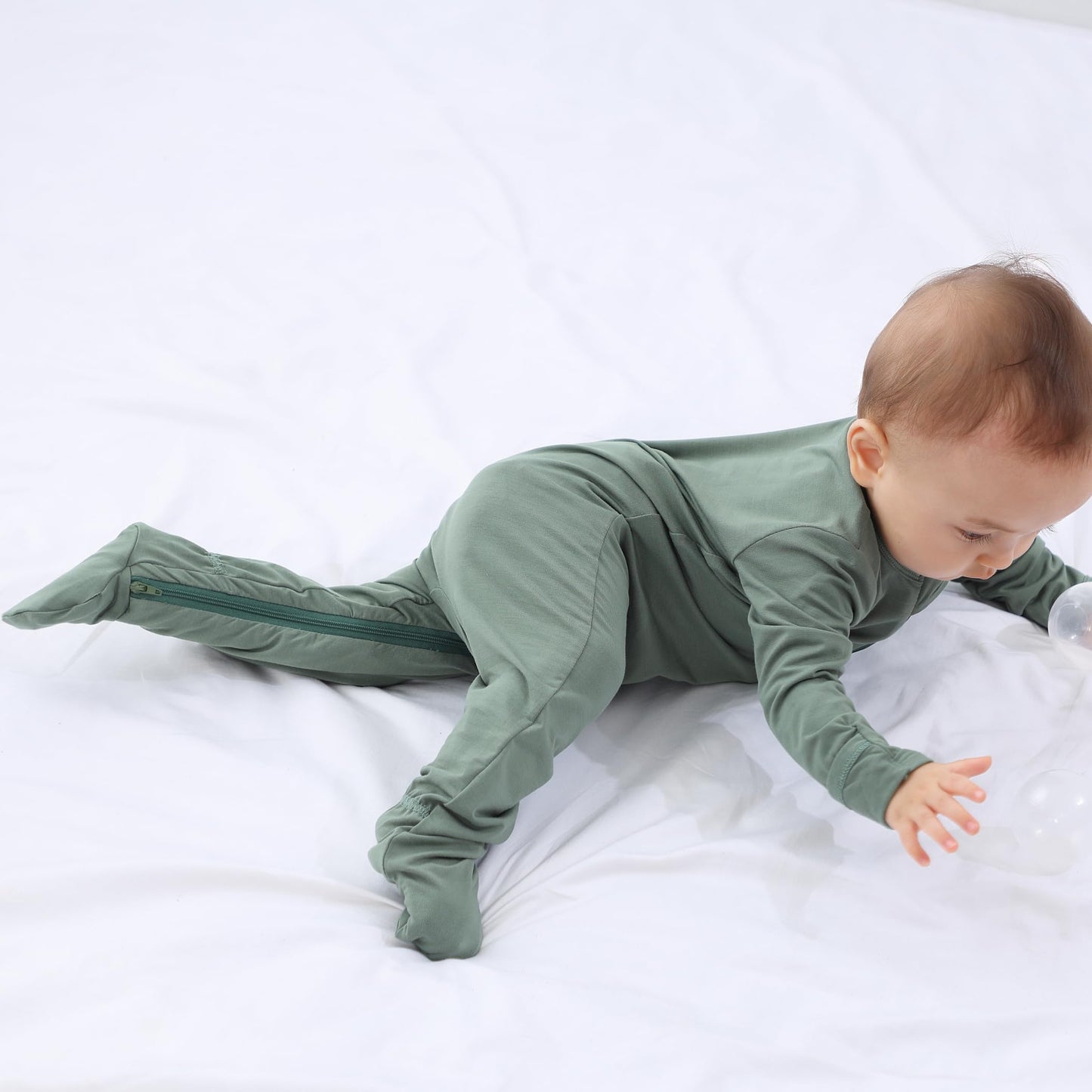 Guisby Baby Footed Pajamas With Mitten Cuffs,2 Ways Zipper Long Sleeve Romper Green Newborn