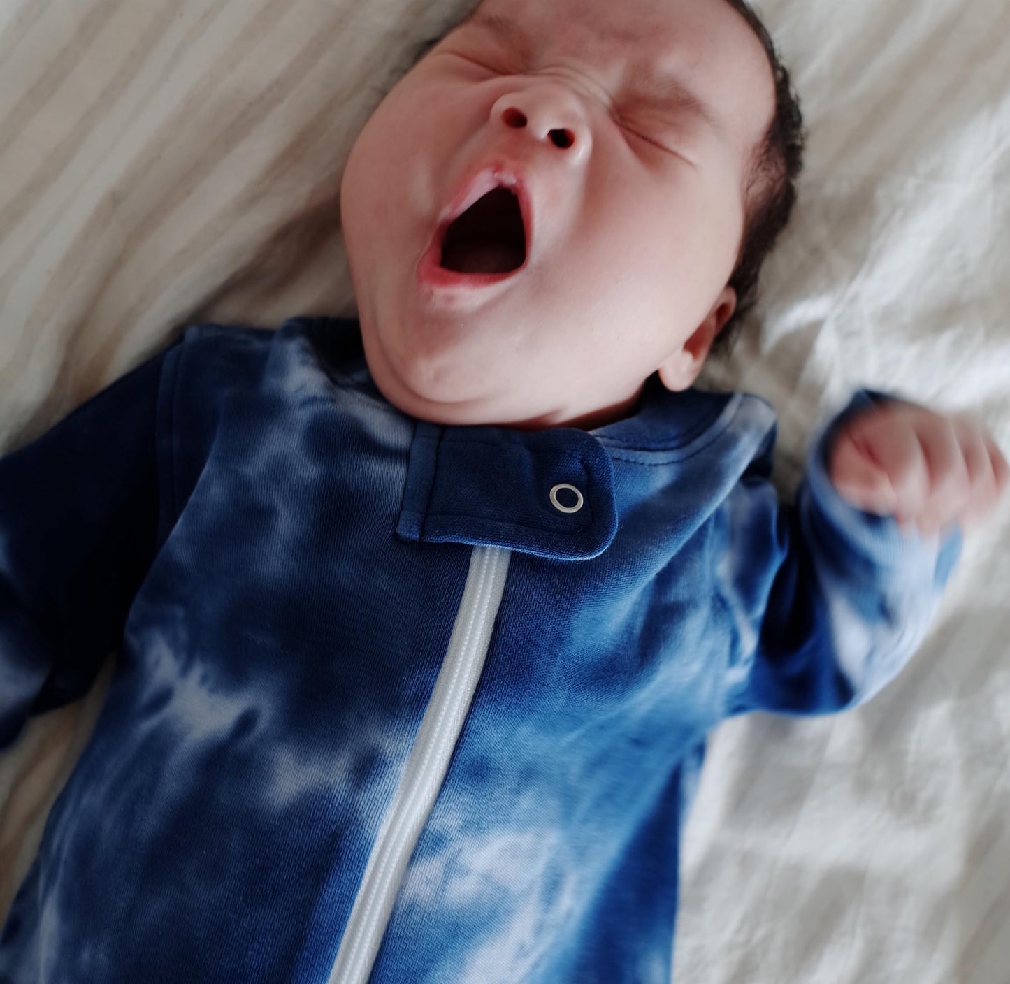 Owlivia Organic Cotton Baby Boy Girl Zip Up Sleep N Play, Footless, Long Sleeve(0-3 Months, Tie Dye Dark Navy)