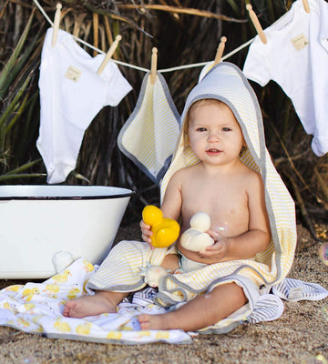Burts Bees Baby Infant Hooded Towels Little Ducks Organic Cotton, Unisex Bath Essentials And Newborn Necessities, Soft Nursery T