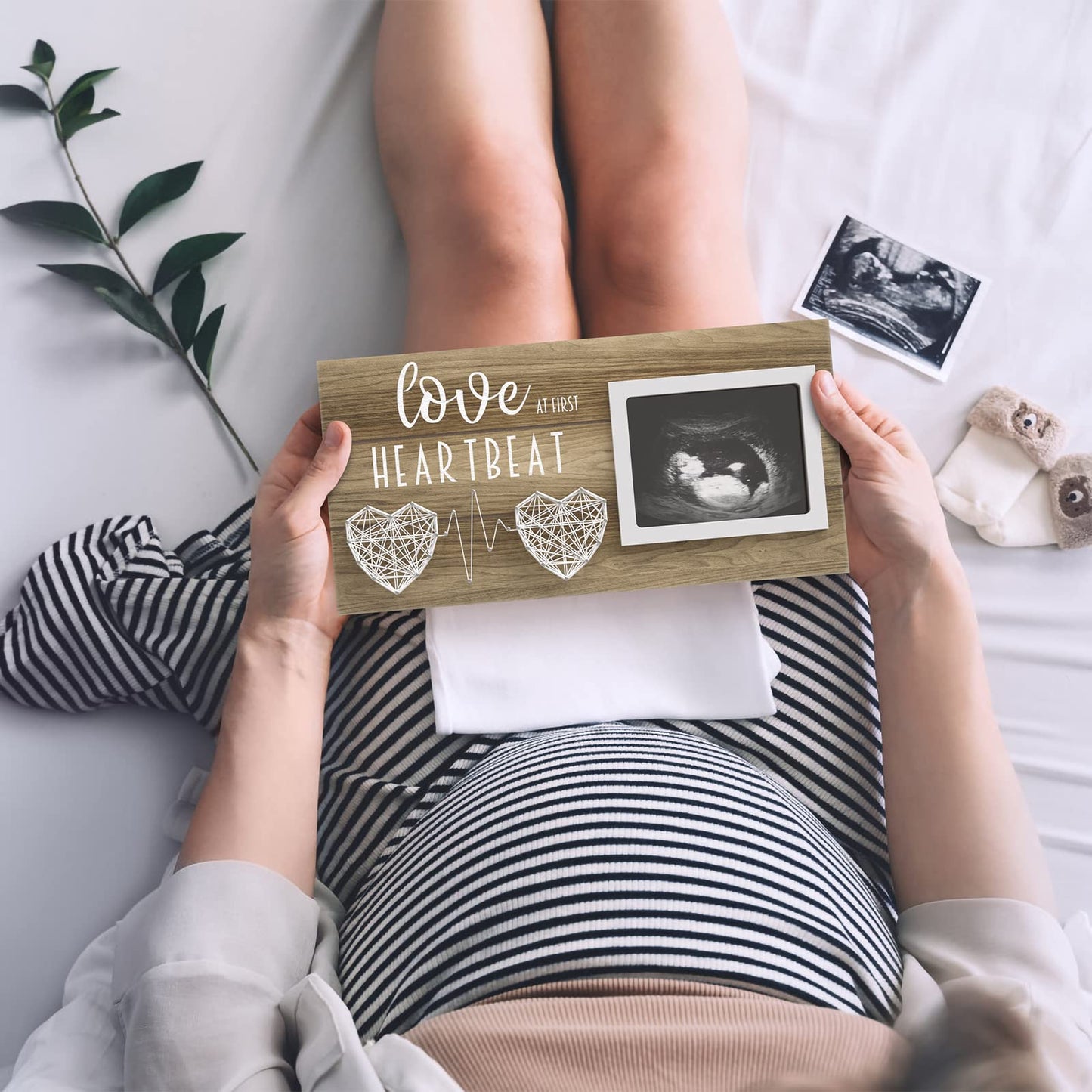 EURSET Baby Sonogram Picture Frame for Standard 4 x 3 Ultrasound Photo - Pregnancy Announcements Ideas - Gender Reveal Baby-Show