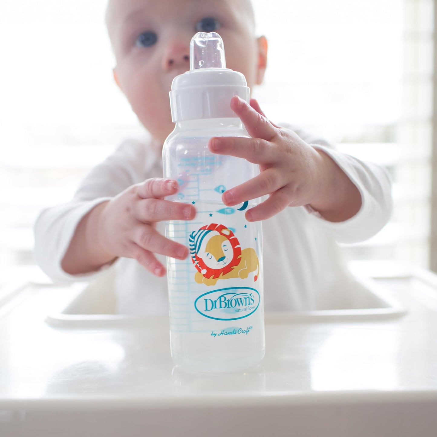 Dr. Browns Milestones Narrow Sippy Bottle, 100% Silicone Soft Sippy Spout, 8Oz/250Ml, Lion, 6M+