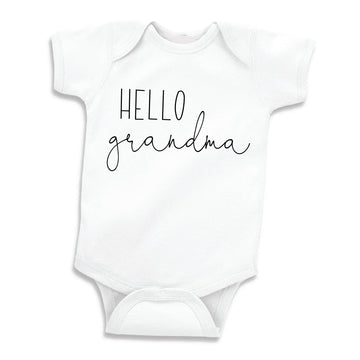 Bump And Beyond Designs Baby-Boys Hello Grandma Surprise Pregnancy Announcement Leotard To Grandma White, 0-3 Months