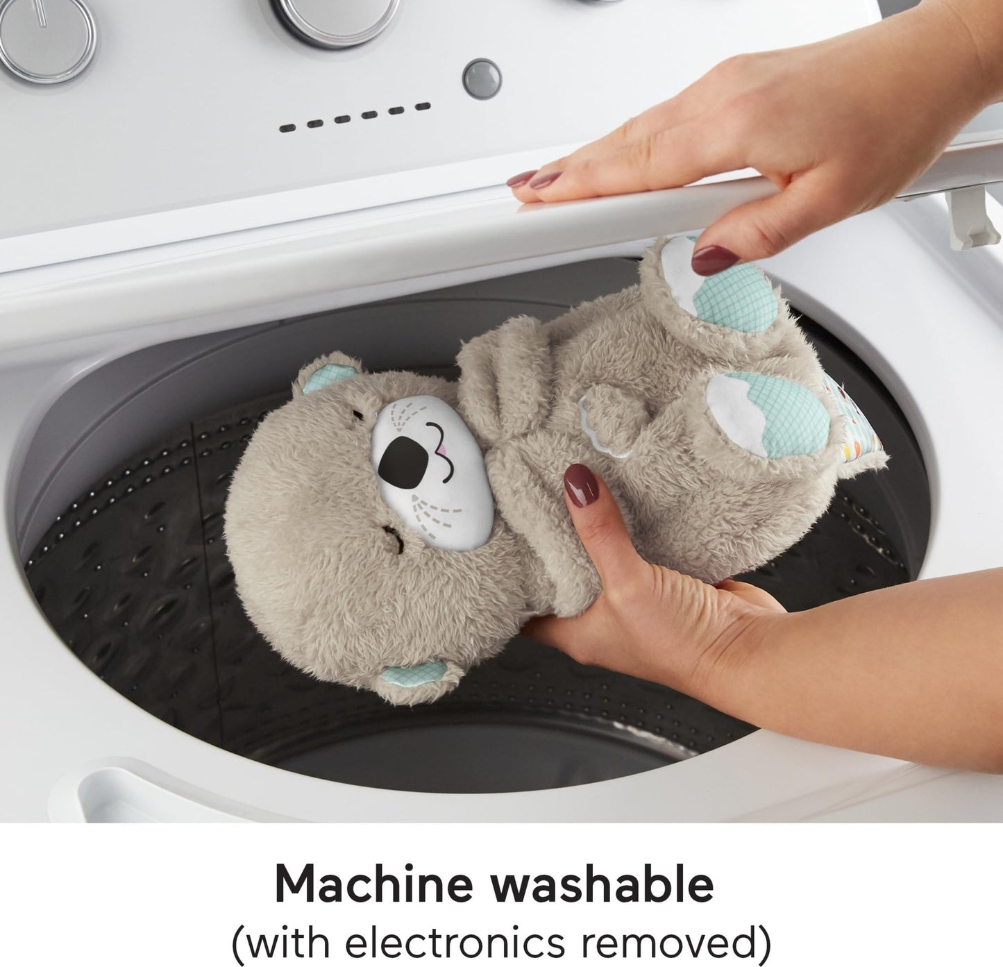 Fisher-Price Baby Toy Soothe n Snuggle Otter Portable Plush Sound Machine with Music Lights & Breathing Motion for Newborns 0+
