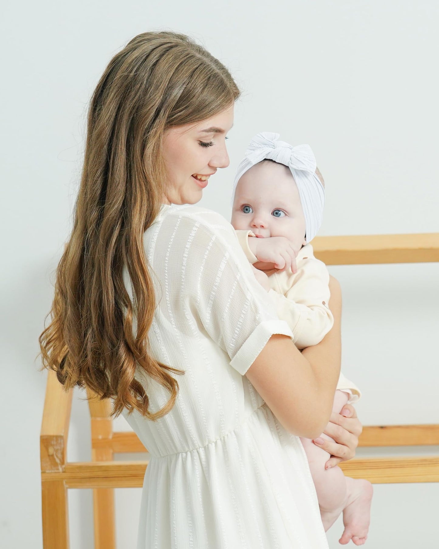 Jollybows Baby Girl Headband Bows Nylon Head Wraps Newborn Hairbands Infant Toddler Hair Bow (4- Red Green White- Merry Christma