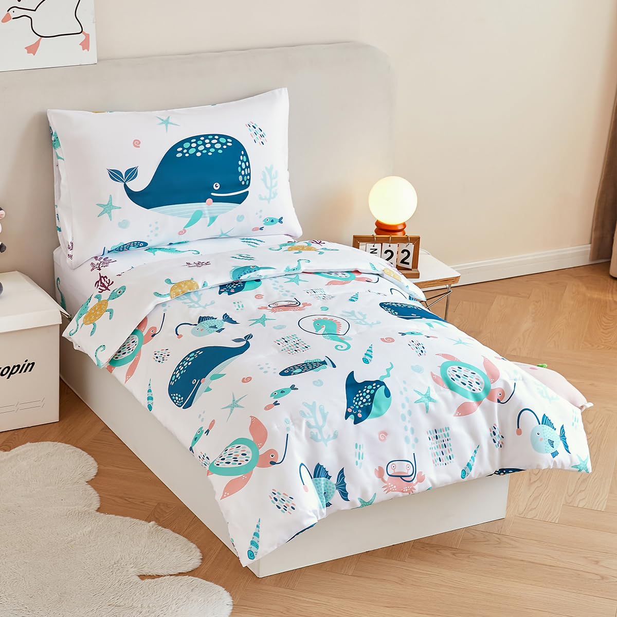 Perfemet 4 Pcs Toddler Bedding Set Ocean Themed Toddler Comforter For Girl Soft Reversible Under Sea Animals White Toddler Bed I