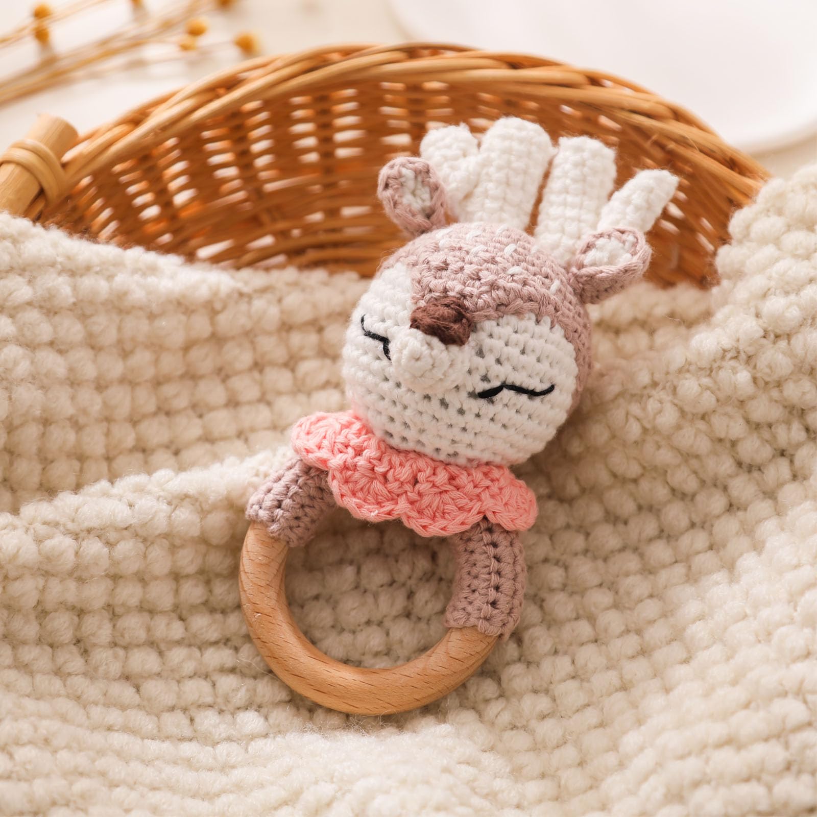 Wooden Baby Rattle,Crochet Deer Rattle with Wood Ring, Newborn Wooden Animal Rattle Toy,Infant Pink Deer Wood Rattle Toys