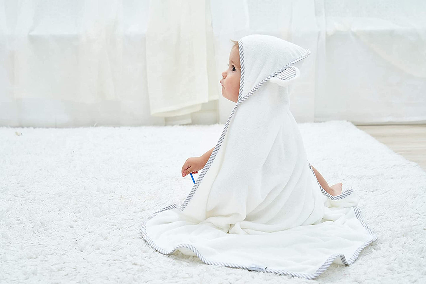 Hiphop Panda Bamboo Hooded Baby Towel - Soft Hooded Bath Towel With Ears For Babie, Toddler,Infant, Perfect For Boy And Girl (Wh