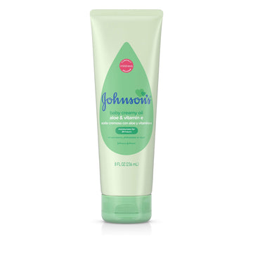Johnson'S Skin Nourish Creamy Oil Aloe Scent & Vitamin E, 8 Ounce (236 Ml) (Pack Of 2)