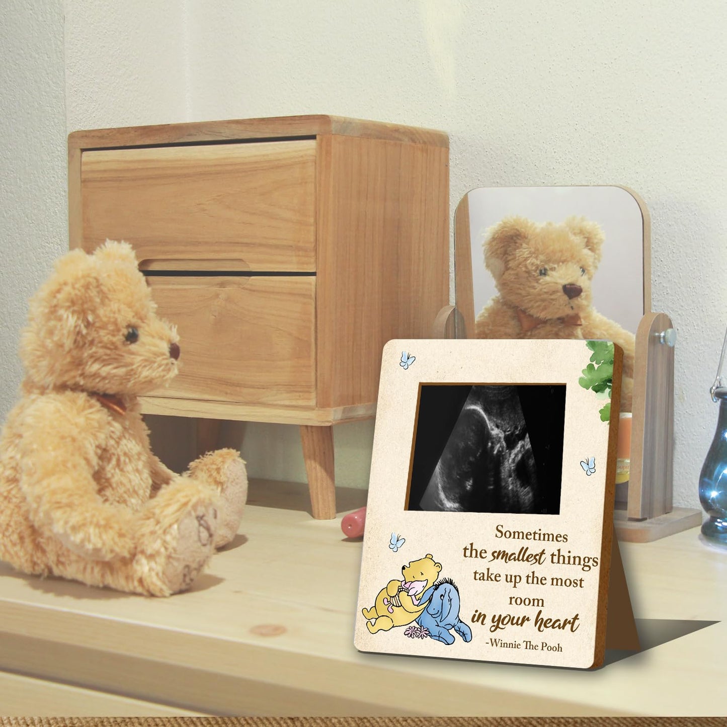 Winnie Pregnancy Milestone Keepsake - Ultrasound & Gender Reveal Decor - Baby Shower Sign & Party Gifts