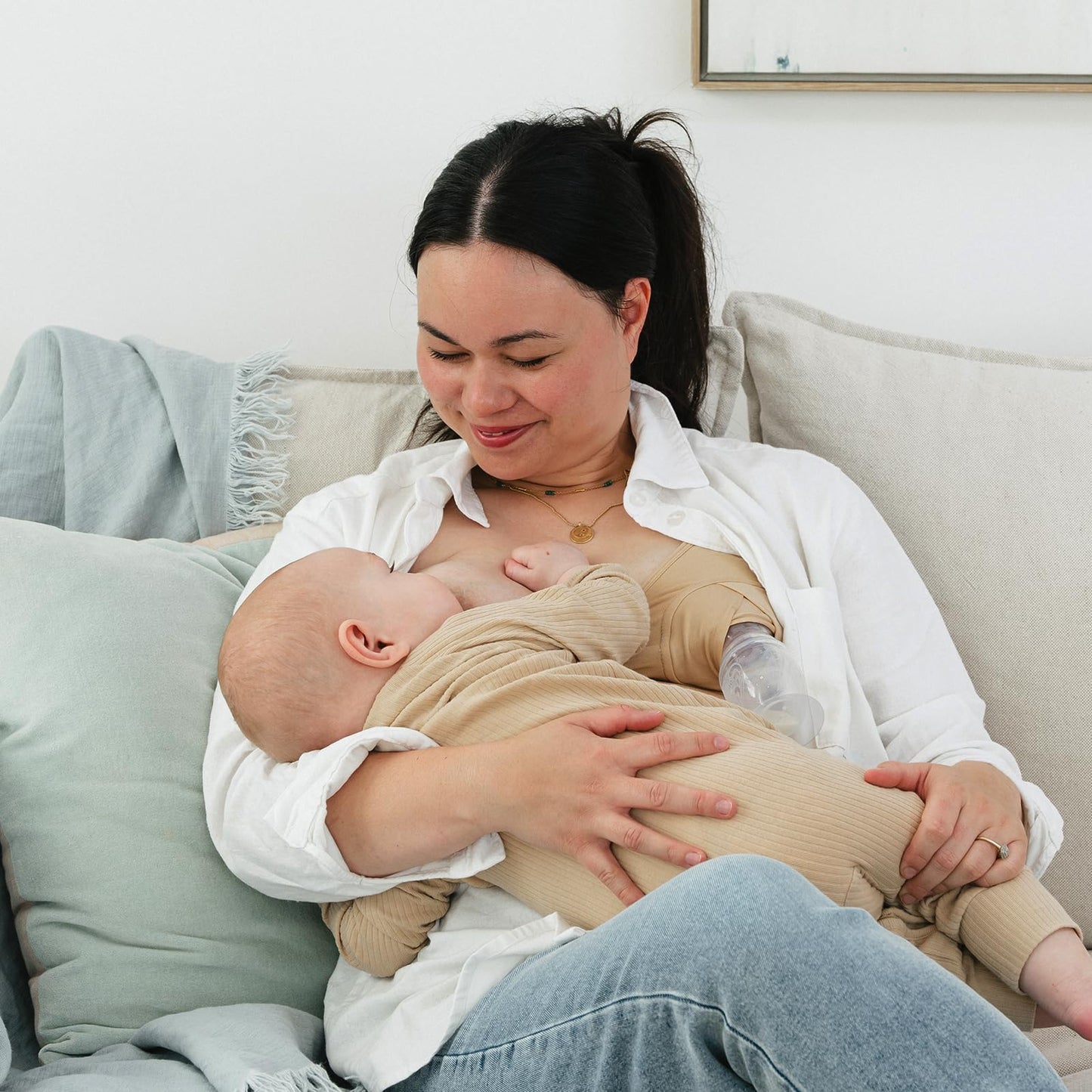 Haakaa Manual Breast Pump Breastfeeding Pump With Food Grade Silicone Cap (Grey) 4Oz/100Ml