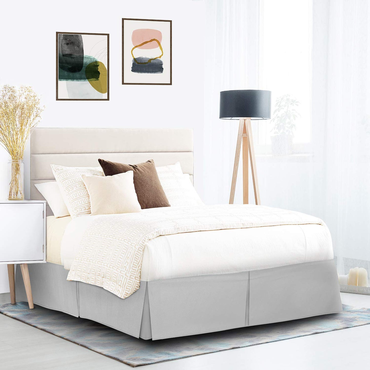 Nestl Silver Bed Skirt Queen Size - Queen Bed Skirt 14 Inch Drop - Brushed Microfiber Bed Skirts - Hotel Quality Pleated Bed Ski