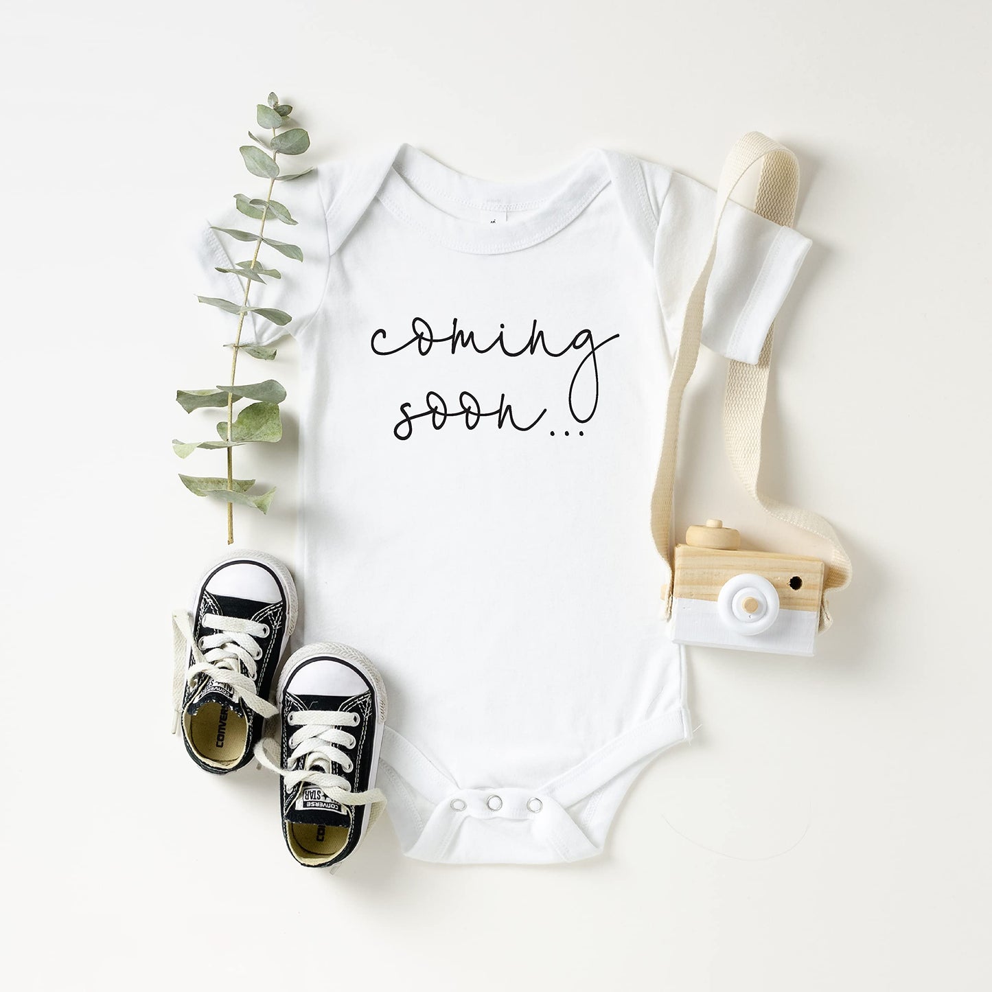 Bump And Beyond Designs Baby-Girls Surprise Pregnancy Announcement For Grandparents Coming Soon Leotard White, 0-3 Months