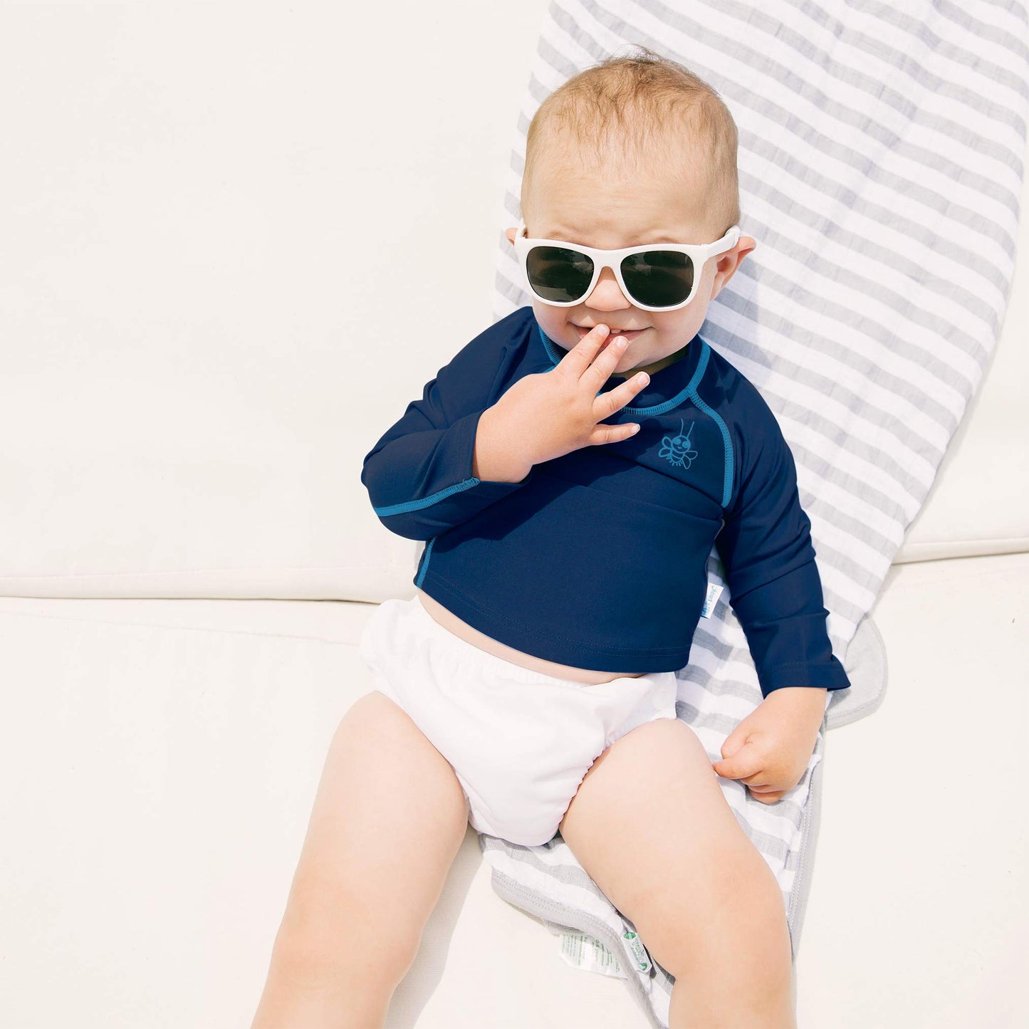 I Play. By Green Sprouts Unisex-Baby Long Sleeve Rashguard | All-Day Upf 50+ Sun Protection-Wet Or Dry,Navy,3T