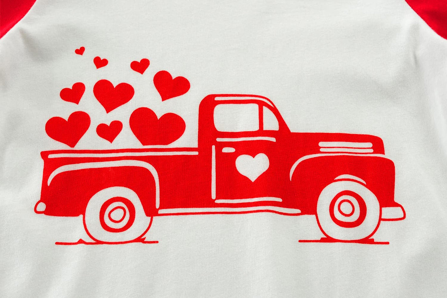 Ddsol Toddler Boys Girls Valentine'S Day T-Shirt Truck Loads Of Love Heart Long Sleeve Tees Kids Boys Tops 5T