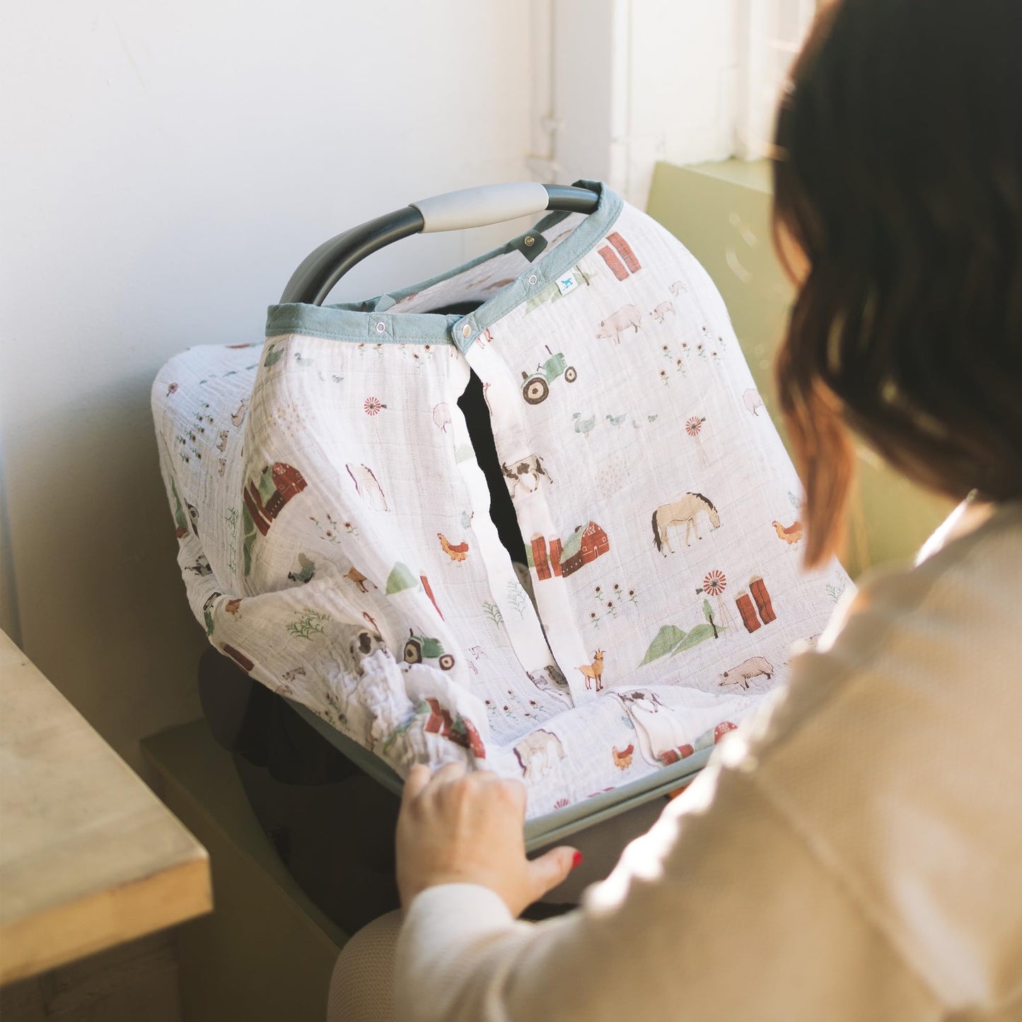 Little Unicorn Breathable Car Seat Canopy | Magnetic Closure Cover & Universal Fit | Protection & Privacy For Baby (Farmyard)