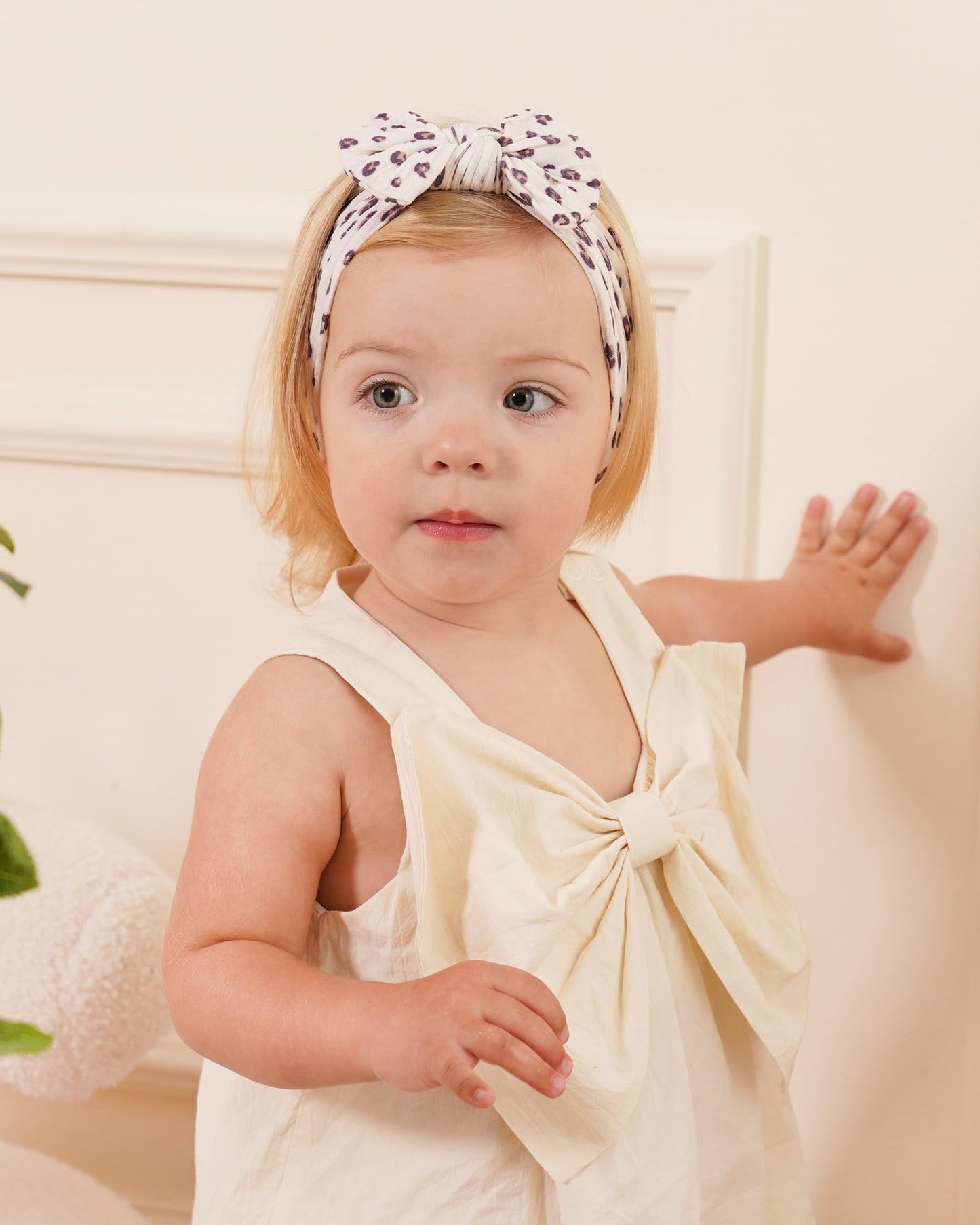 Jollybows Baby Girl Headband Bows Nylon Head Wraps Newborn Hairbands Infant Toddler Hair Bow (3- Khaki Ginger Leopard)