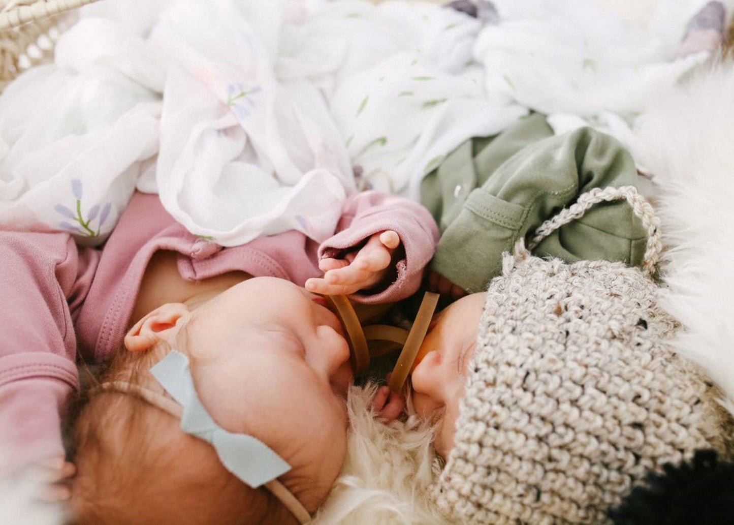 Little Unicorn Deluxe Swaddle | Single | 100% Rayon Muslin from Bamboo | Super Soft | Newborns and Infants | Large 47    x 47