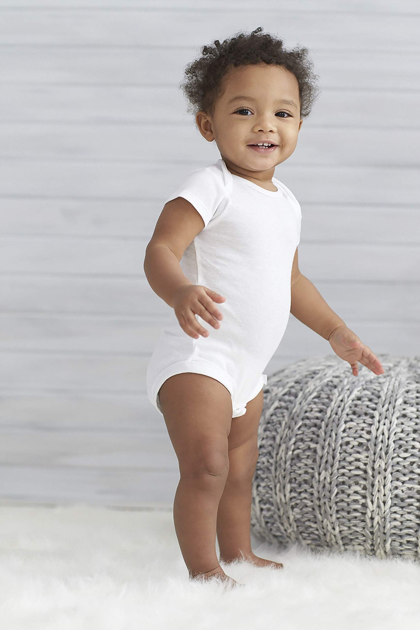 Gerber Baby 8-Pack Short Sleeve Onesies Bodysuits, Solid White, 6-9 Months