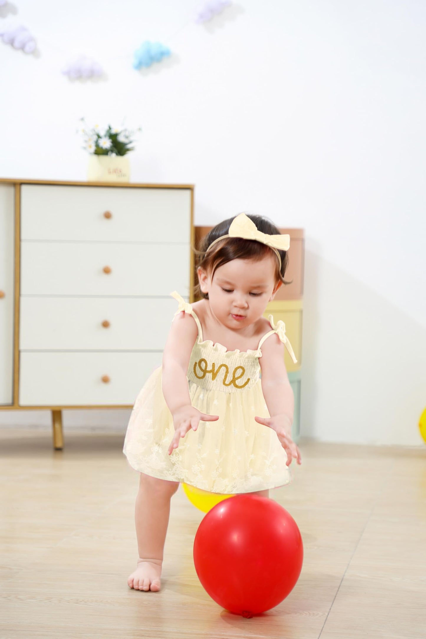 Titkkop Baby Girl 1St Birthday Clothes One Year Old Tulle Romper Sleeveless Bodysuit Cake Smash Outfits(Apricot2,9-12M)