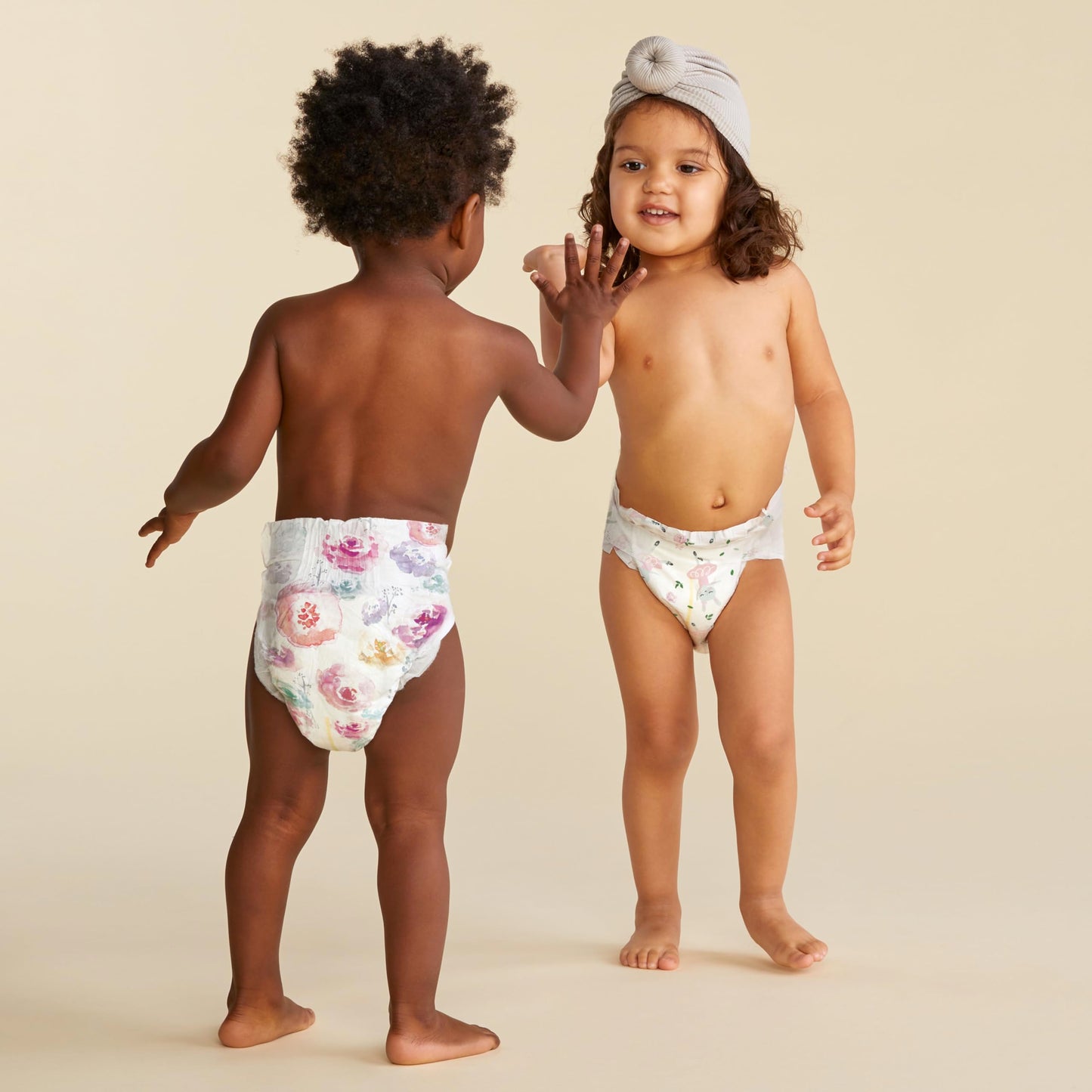 The Honest Company Clean Conscious Diapers | Plant-Based, Sustainable | Rose Blossom + Tutu Cute | Club Box, Size Newborn, 72 Co