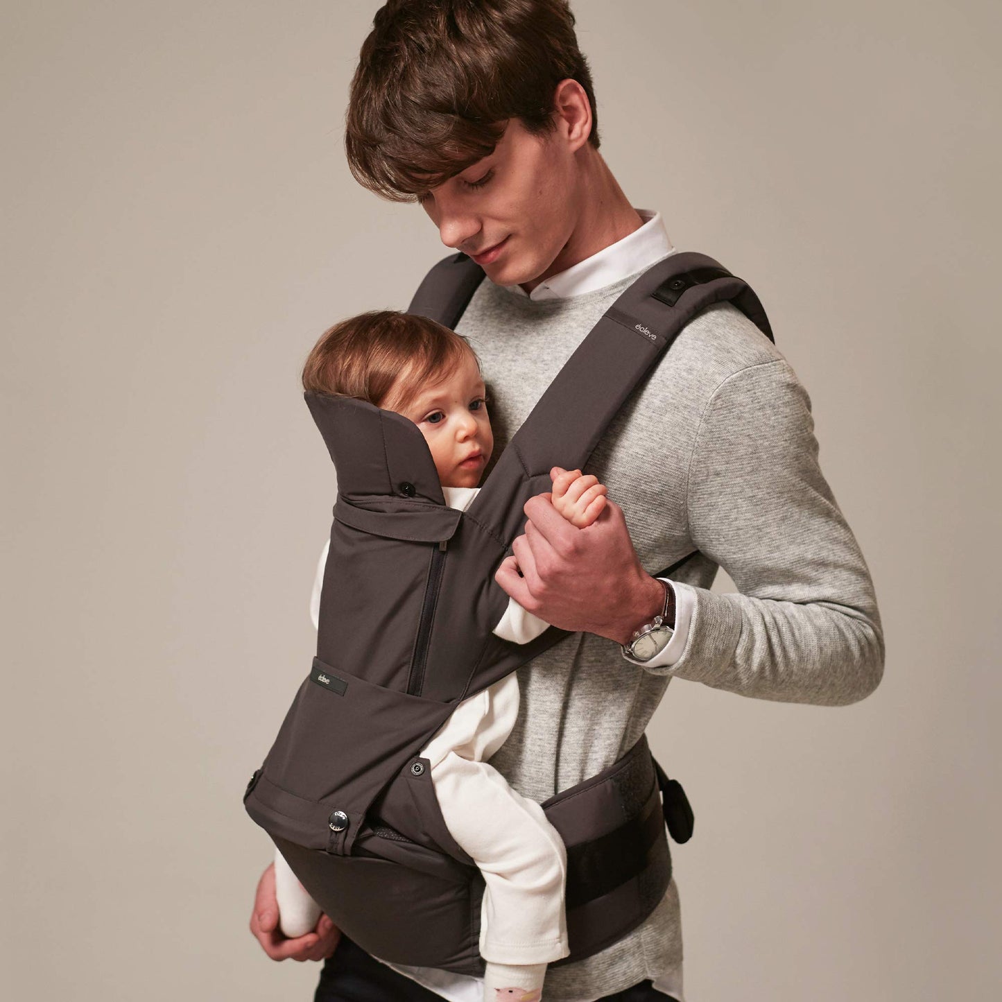 CLEVE Pulse Ultimate Comfort Hip Seat Baby Carrier - Award-Winning 9 Position Front & Back Carry - US Safety Certified Up to 4