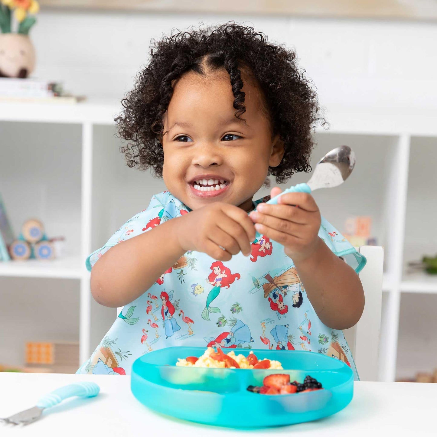 Bumkins Disney Short Sleeve Bib For Girl Or Boy, Toddler And Kids For 1-3 Years, Large Size, Essential Must Have For Junior Chil