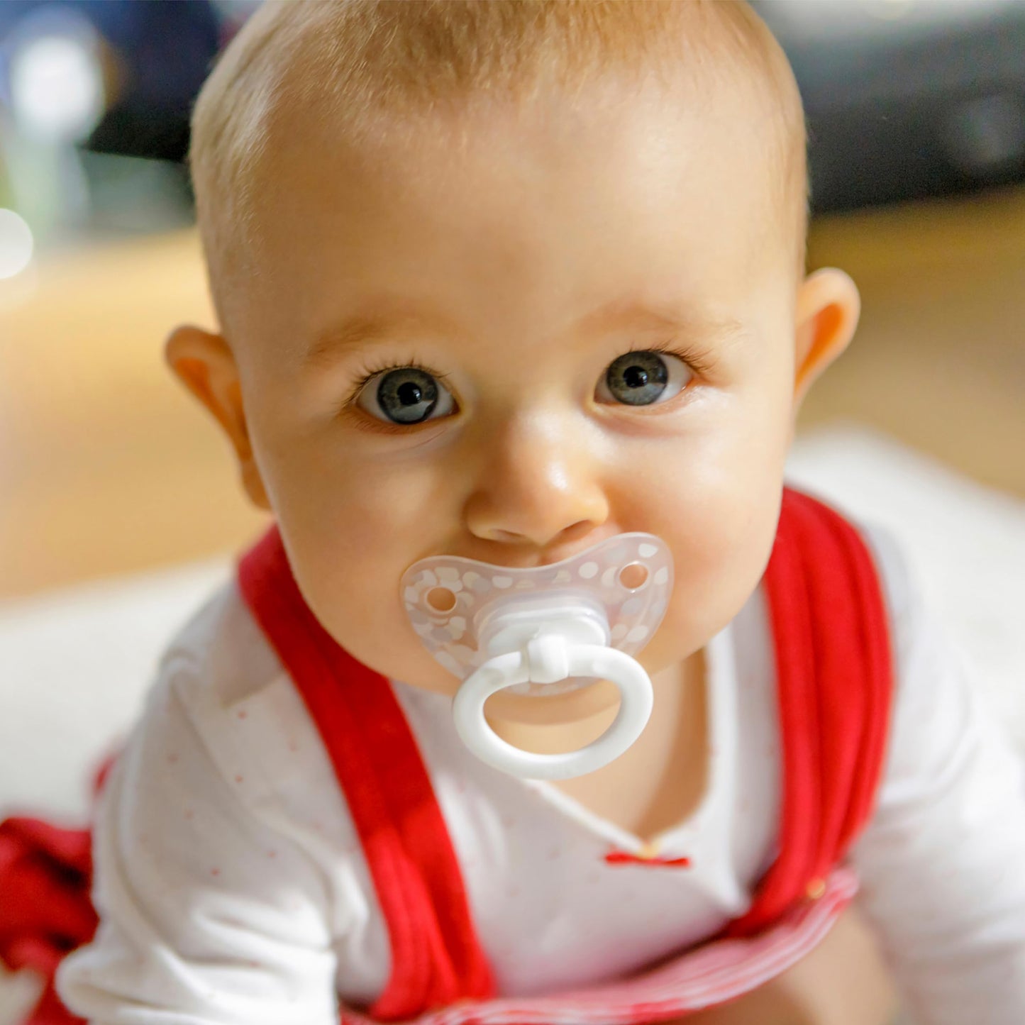 Nuk Smooth Flow Anti-Colic Bottle Newborn Gift Set