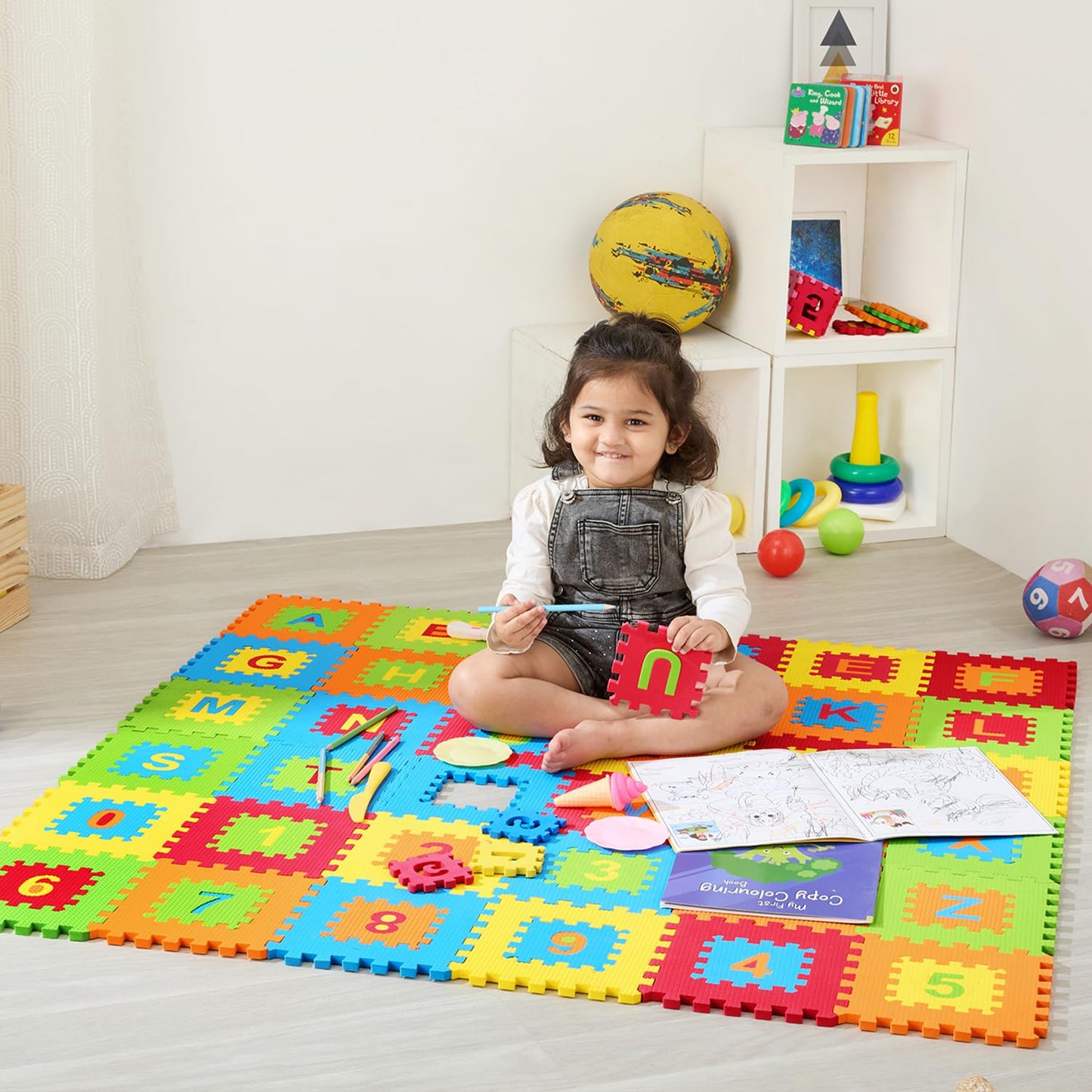 Amazon Brand  Supples Pop Out Interlocking Playmat | Baby Puzzle Mat | Alphabets & Numbers Floor Mat | Multicolour |Eva Foam | 