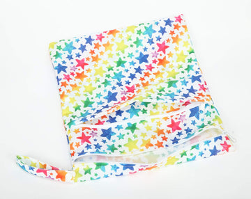 Wet Bag Baby Cloth Diaper Nappy Reusable Washable With Two Zippered Pockets (Rainbow Stars)